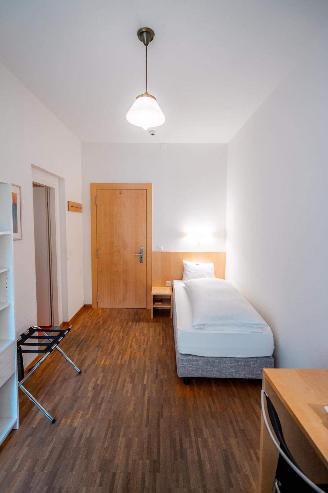 Hotel Haus Schoenstatt Contactless-Check-In Brig Exteriér fotografie