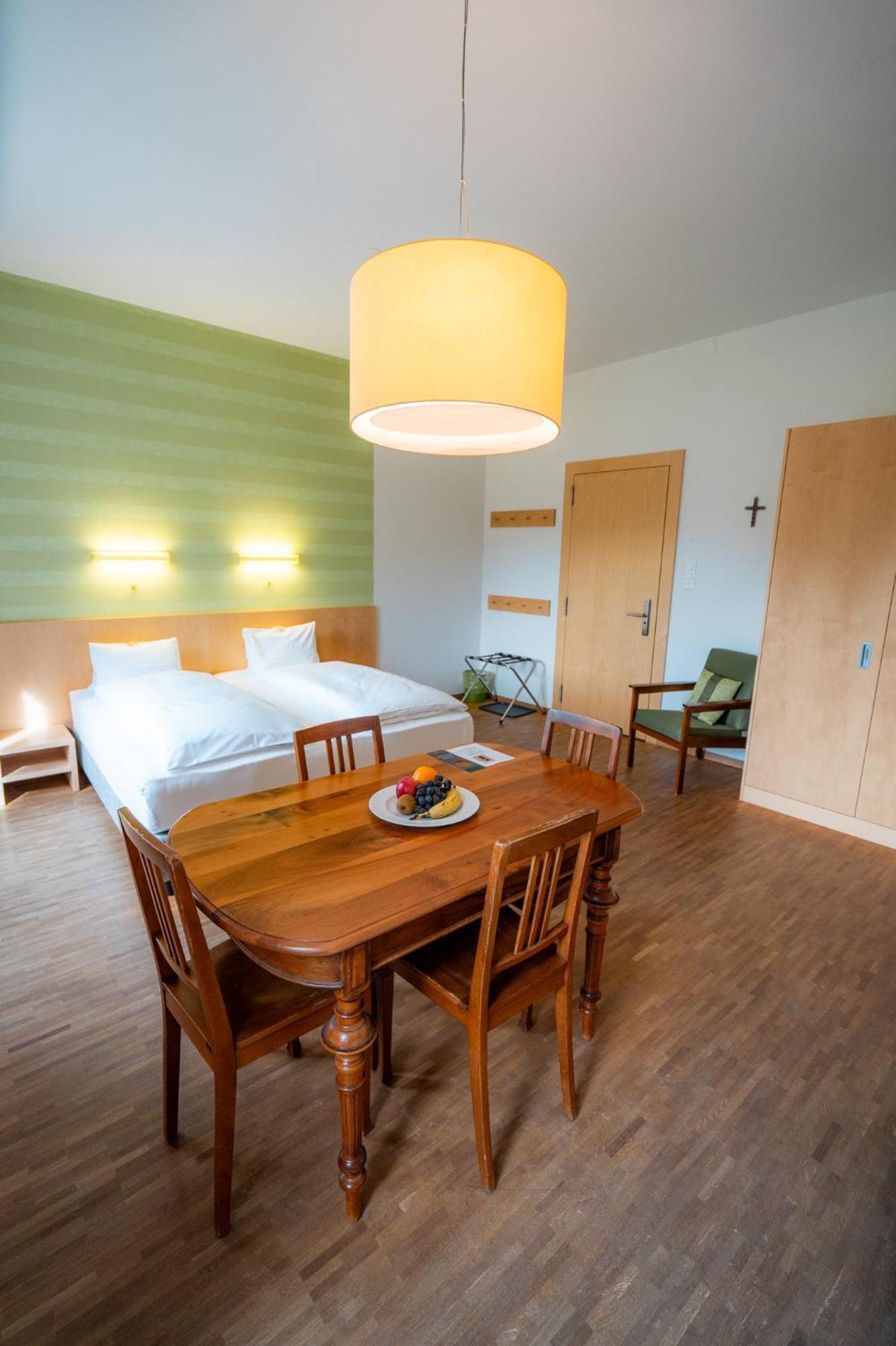 Hotel Haus Schoenstatt Contactless-Check-In Brig Exteriér fotografie